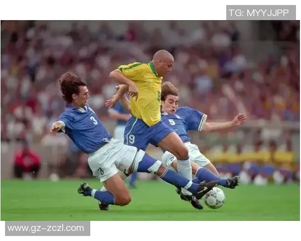 7月19日出生的足球巨星：他们如何在绿茵场上书写传奇人生