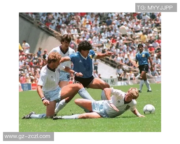 实况足球百大球星排名揭晓 谁才是真正的绿茵传奇之王